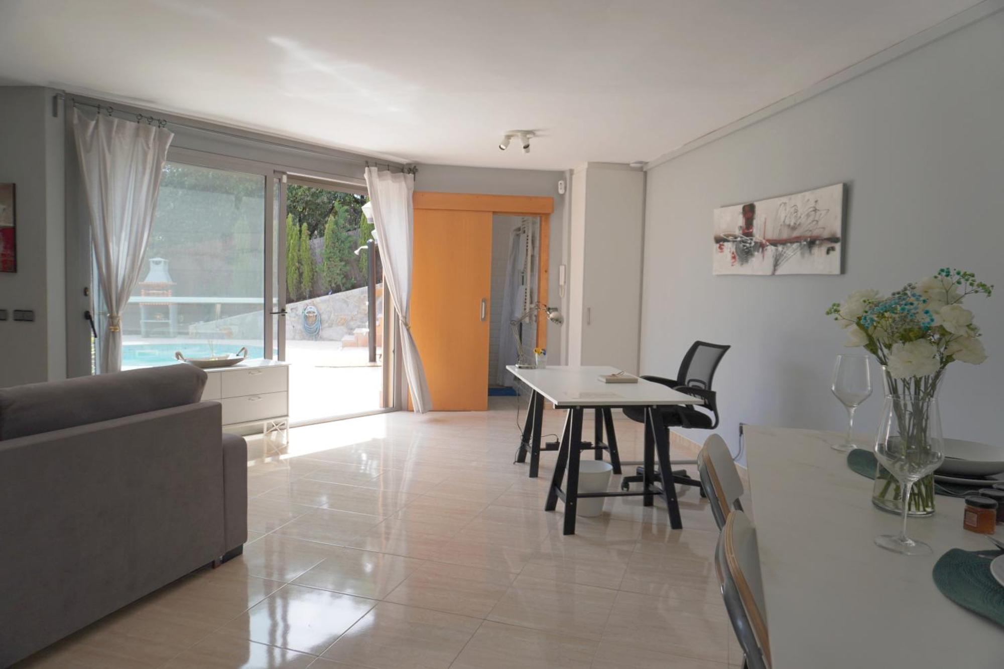 Blueline 25Km Bcn-Piscina, Sauna Y Vistas Al Mar ماتارو المظهر الخارجي الصورة